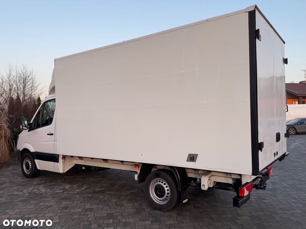 Mercedes-Benz Sprinter - 6