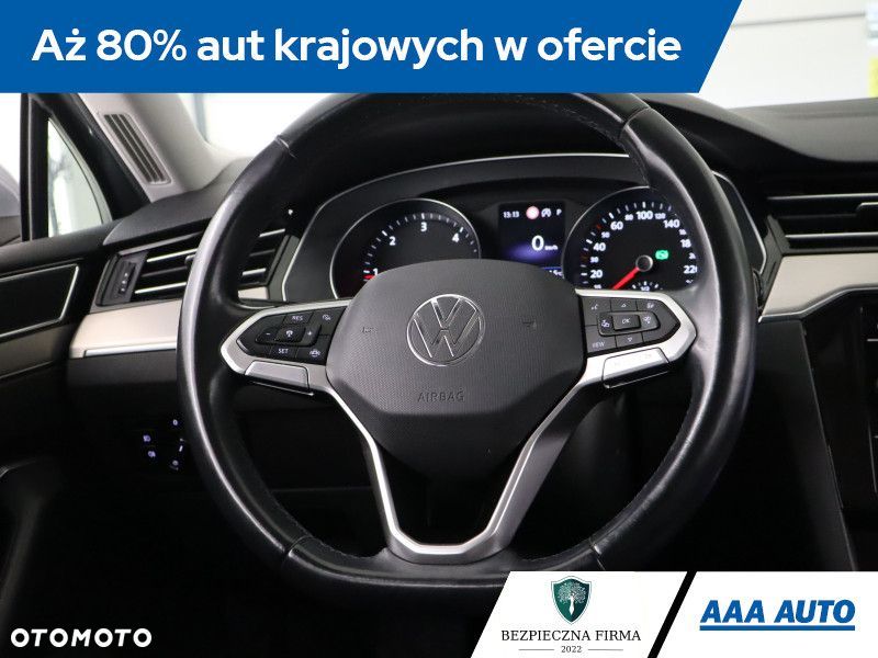 Volkswagen Passat Variant - 22