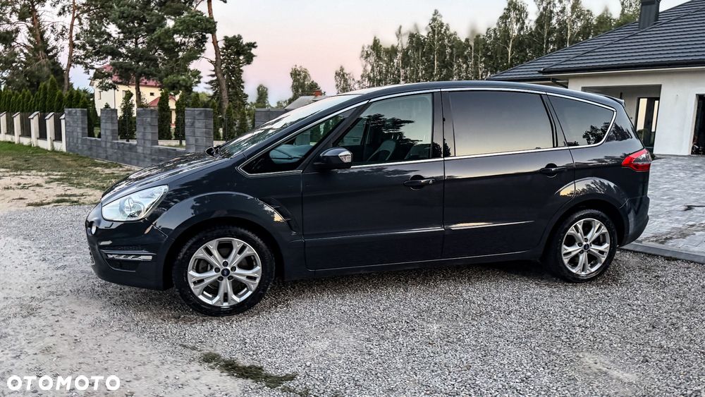 Ford S-Max - 26