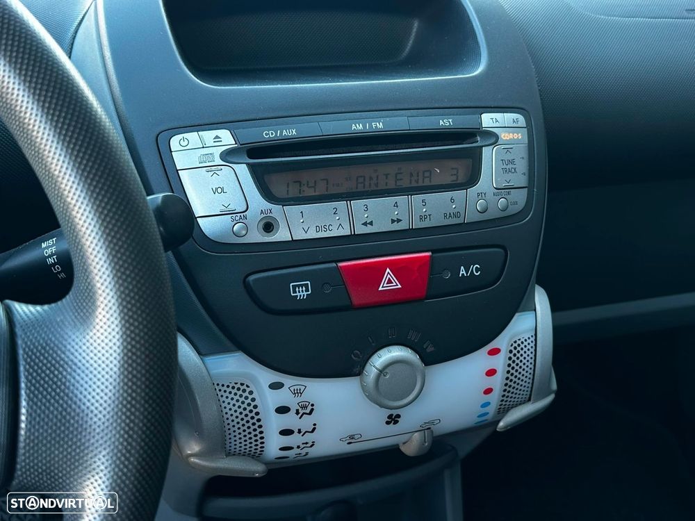 Citroën C1 1.0 Attraction - 9