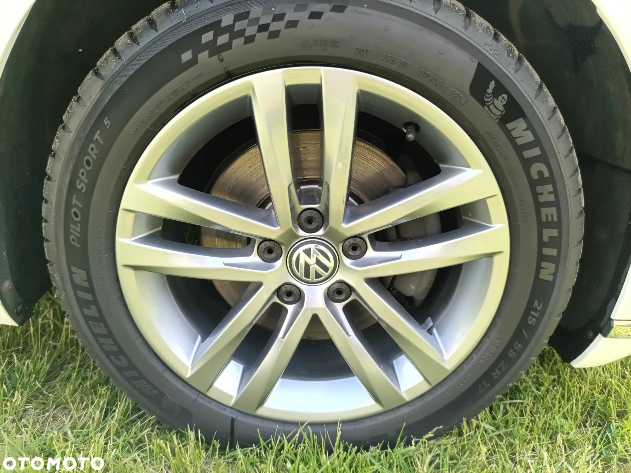Volkswagen Passat - 9