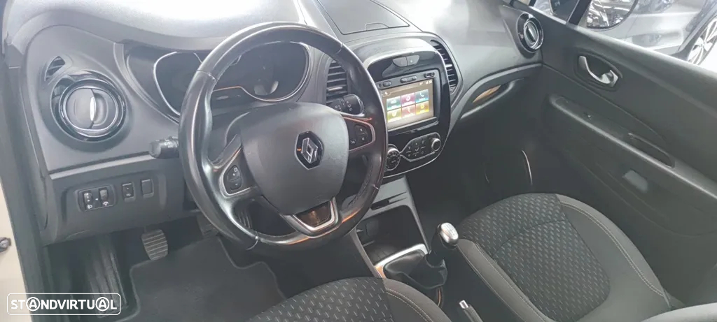 Renault Captur 0.9 TCE Exclusive - 9
