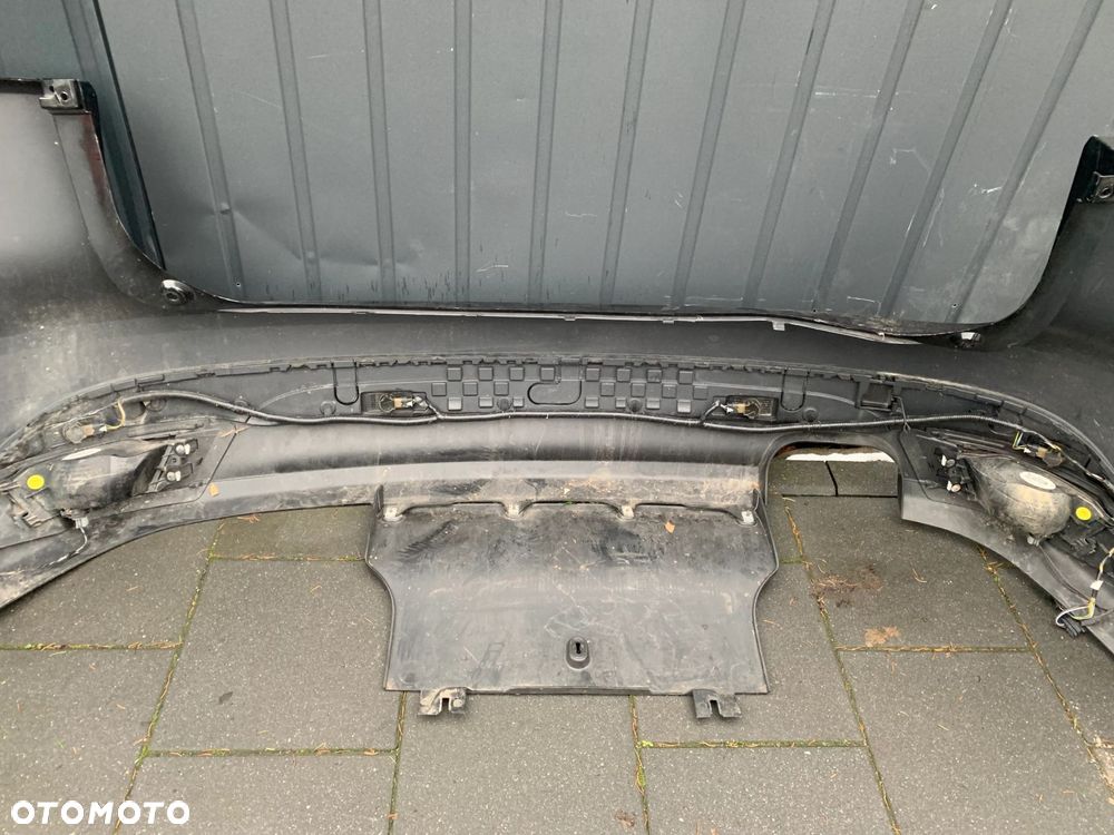 ZDERZAK TYŁ TYLNY JAGUAR F-PACE X761 4 PDC - 11