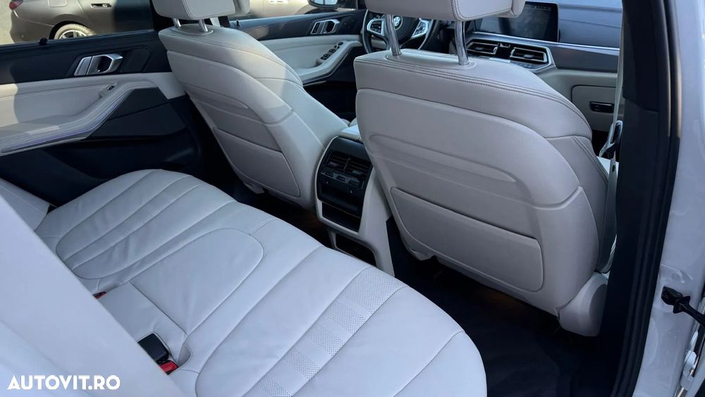 BMW X5 M M50d - 24