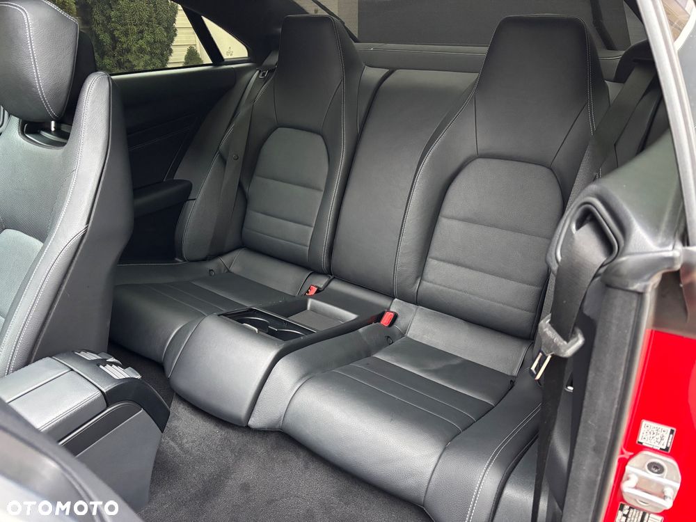 Mercedes-Benz Klasa E 400 4Matic 9G-TRONIC AMG Line - 6