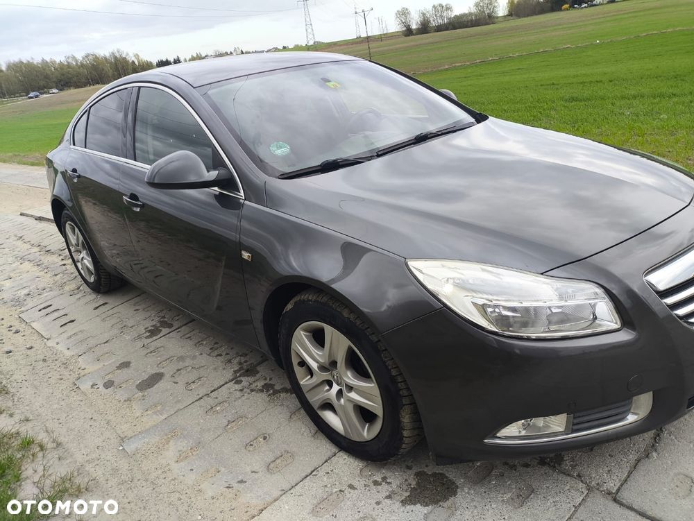 Opel Insignia 2.0 CDTI - 10
