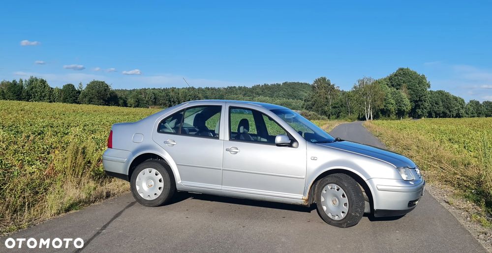 Volkswagen Bora 1.9 TDI - 3