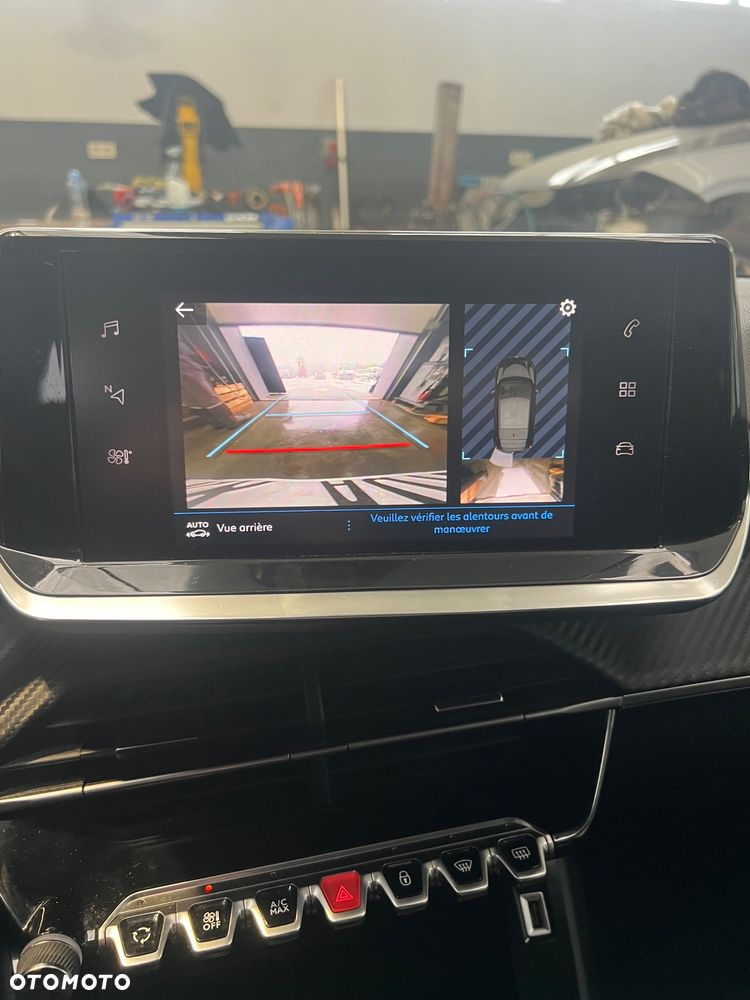 Peugeot 208 1.2 PureTech Style S&S - 22