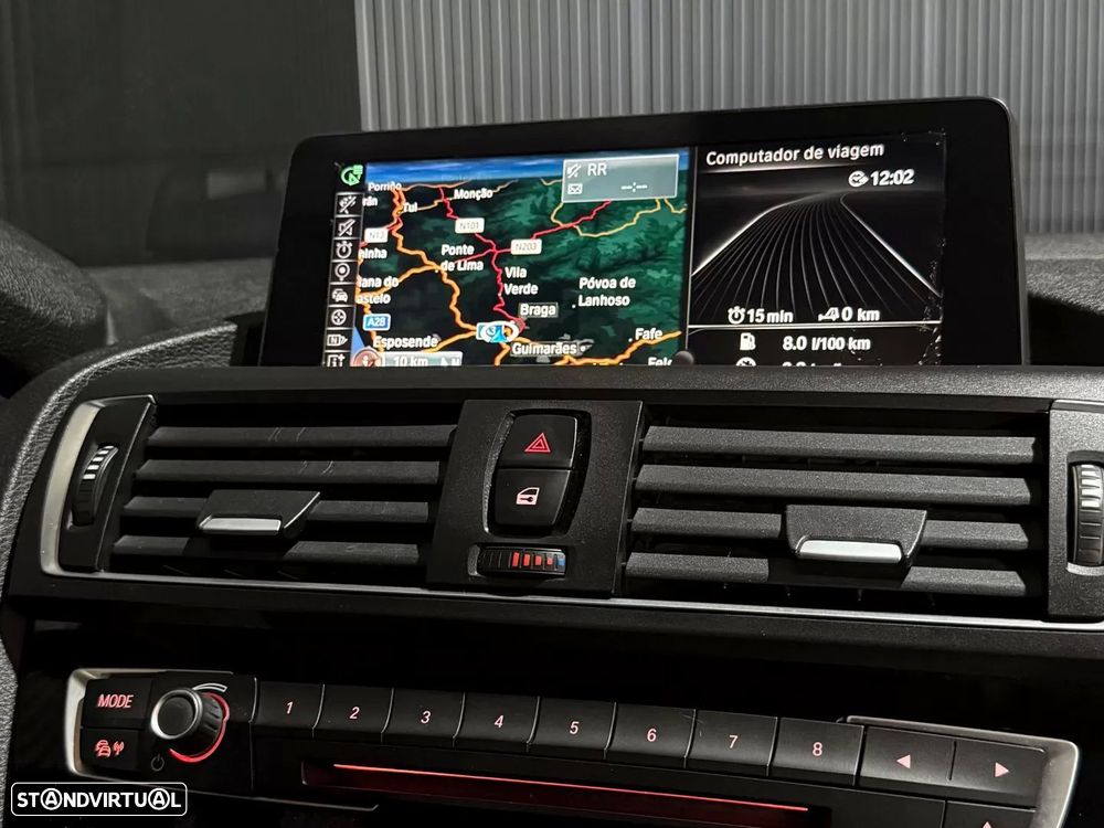BMW 116 d Line Urban - 16