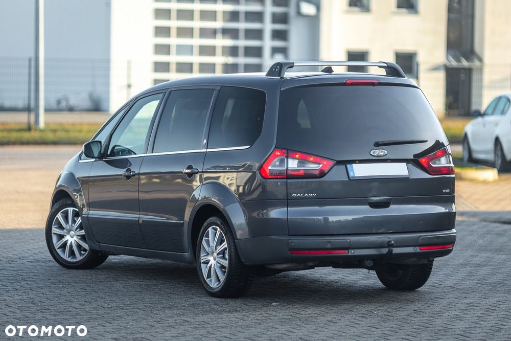 Ford Galaxy 2.2 TDCi Platinium X (Ghia) - 14