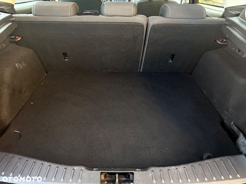 Ford Focus 1.6 TDCi DPF Trend - 32