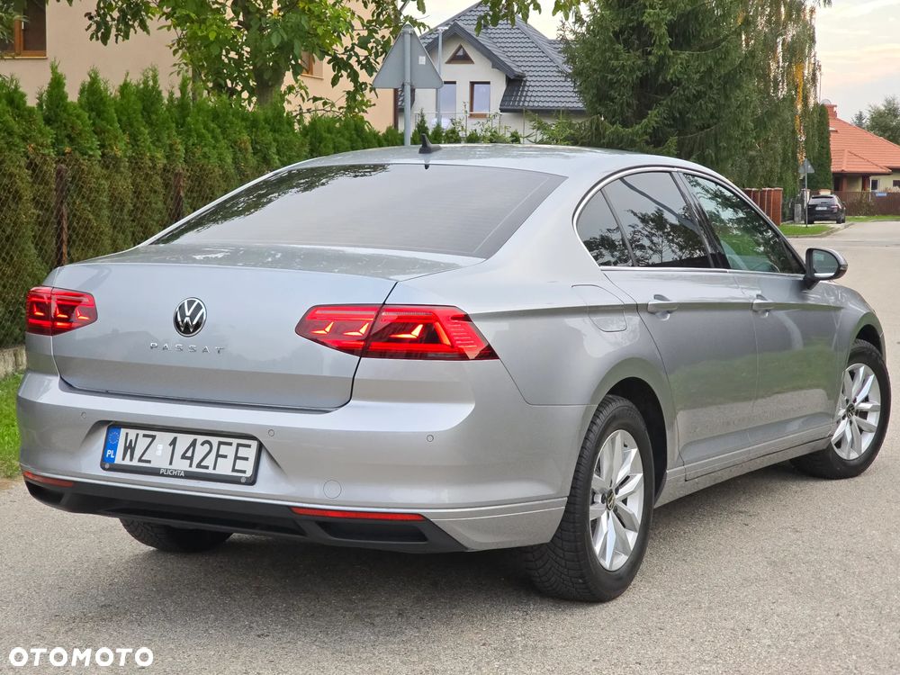 Volkswagen Passat - 3