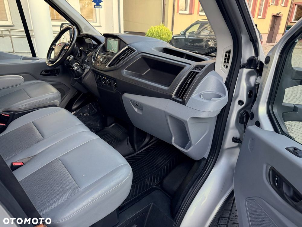 Ford TRANSIT - 15