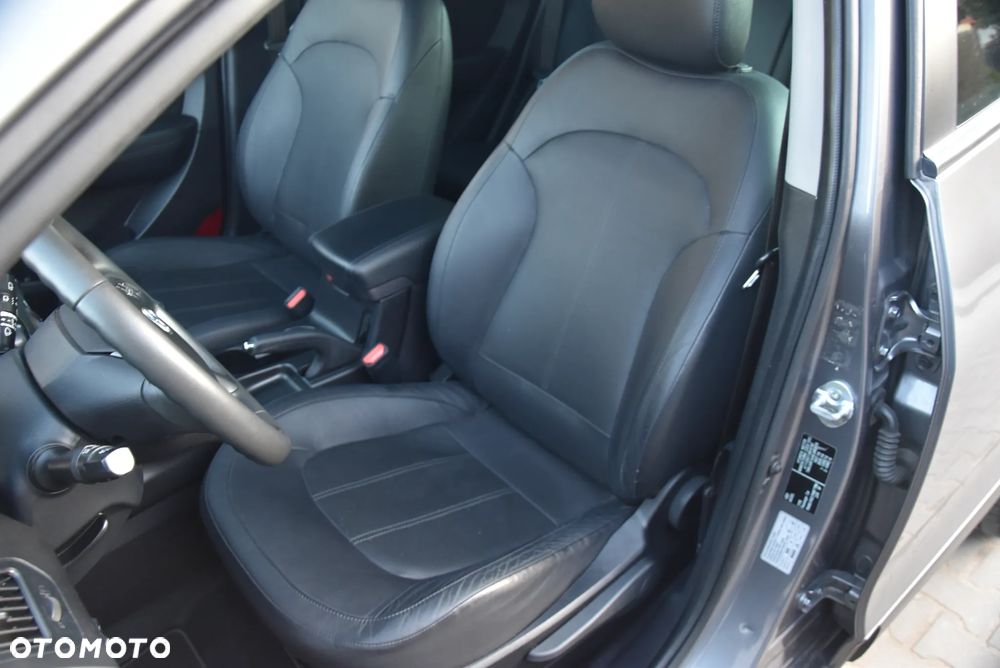 Hyundai ix35 1.6 GDI Premium 2WD - 16