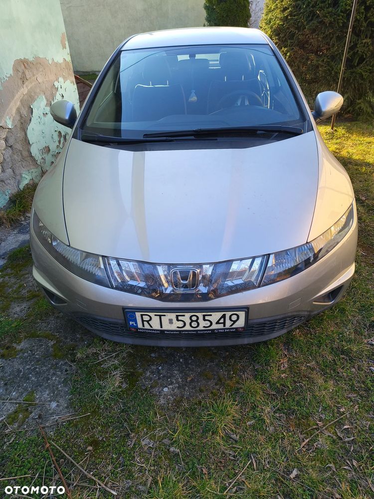 Honda Civic 1.8 Executive - 3