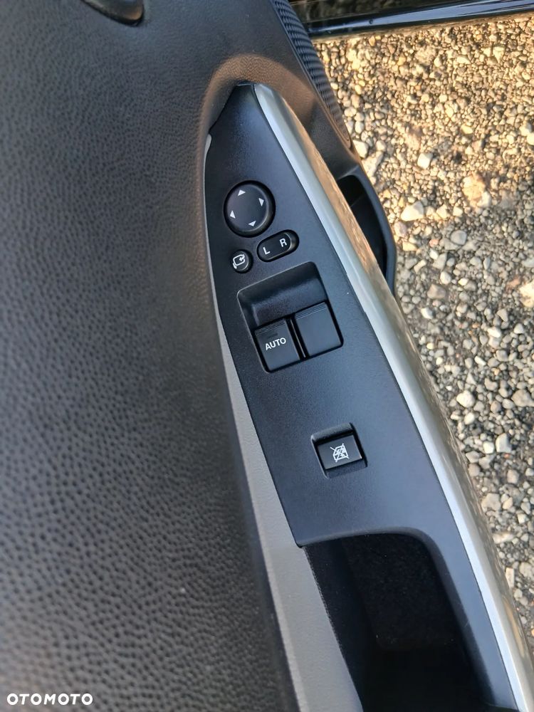 Mazda 2 1.3 Exclusive+ - 10