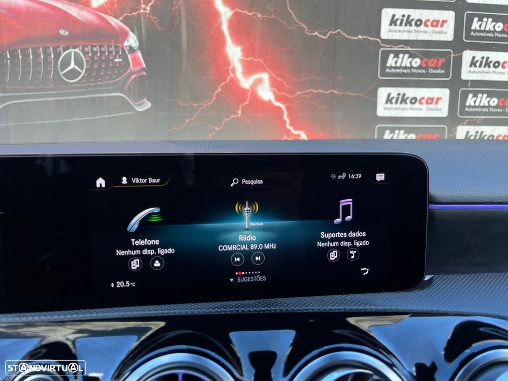 Mercedes-Benz A 250 e AMG Line - 23