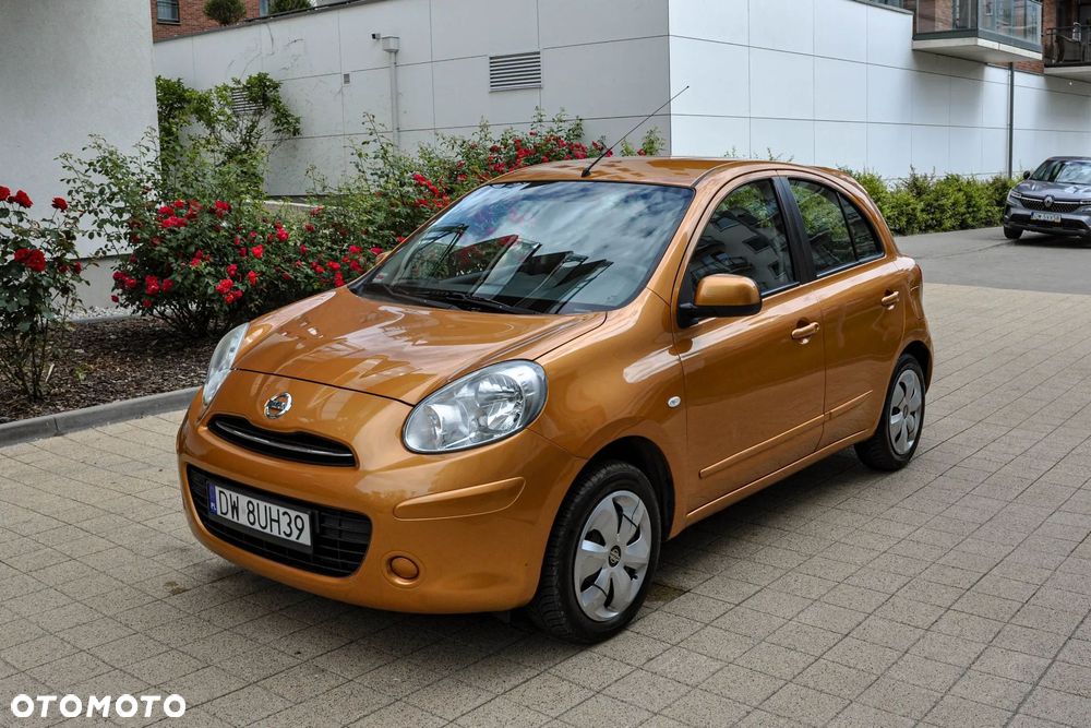 Nissan Micra - 1