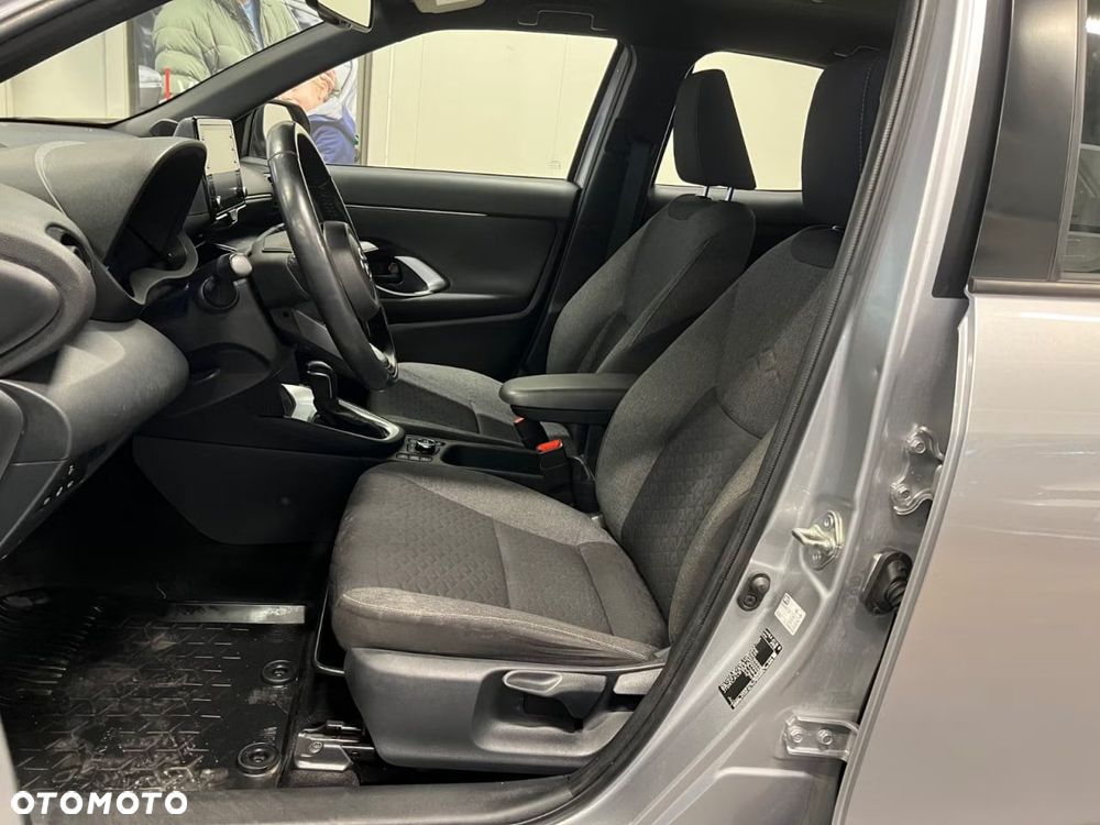 Toyota Yaris Cross 1.5 VVT-i AWD-i Comfort - 12