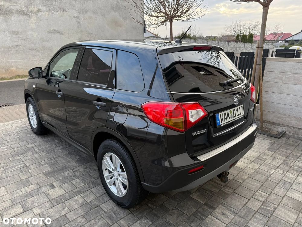 Suzuki Vitara 1.6 (4x2) Comfort - 2