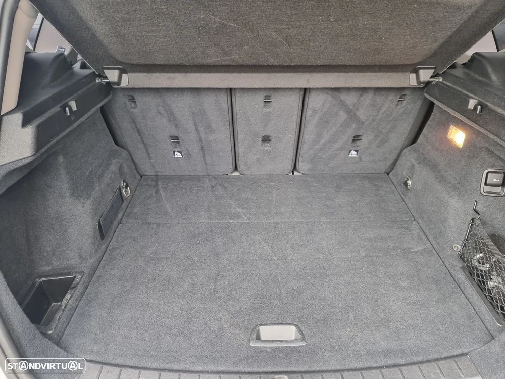 BMW 218 Active Tourer d Auto - 18