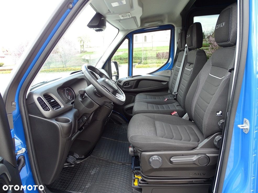 Iveco Daily L4H3 35S18 3.0 180 Hi-MATIC FULL LED Brygadówka DOKA 7 Osób UNIKAT!! JAK NOWY!! Salon PL! 1 WŁ.! - 20