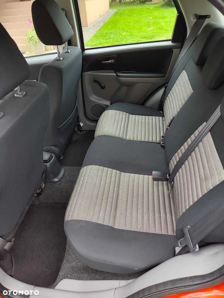 Suzuki SX4 - 3