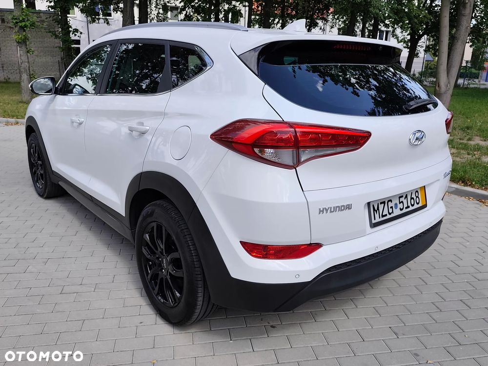 Hyundai Tucson blue 1.7 CRDi 2WD Passion Plus - 28