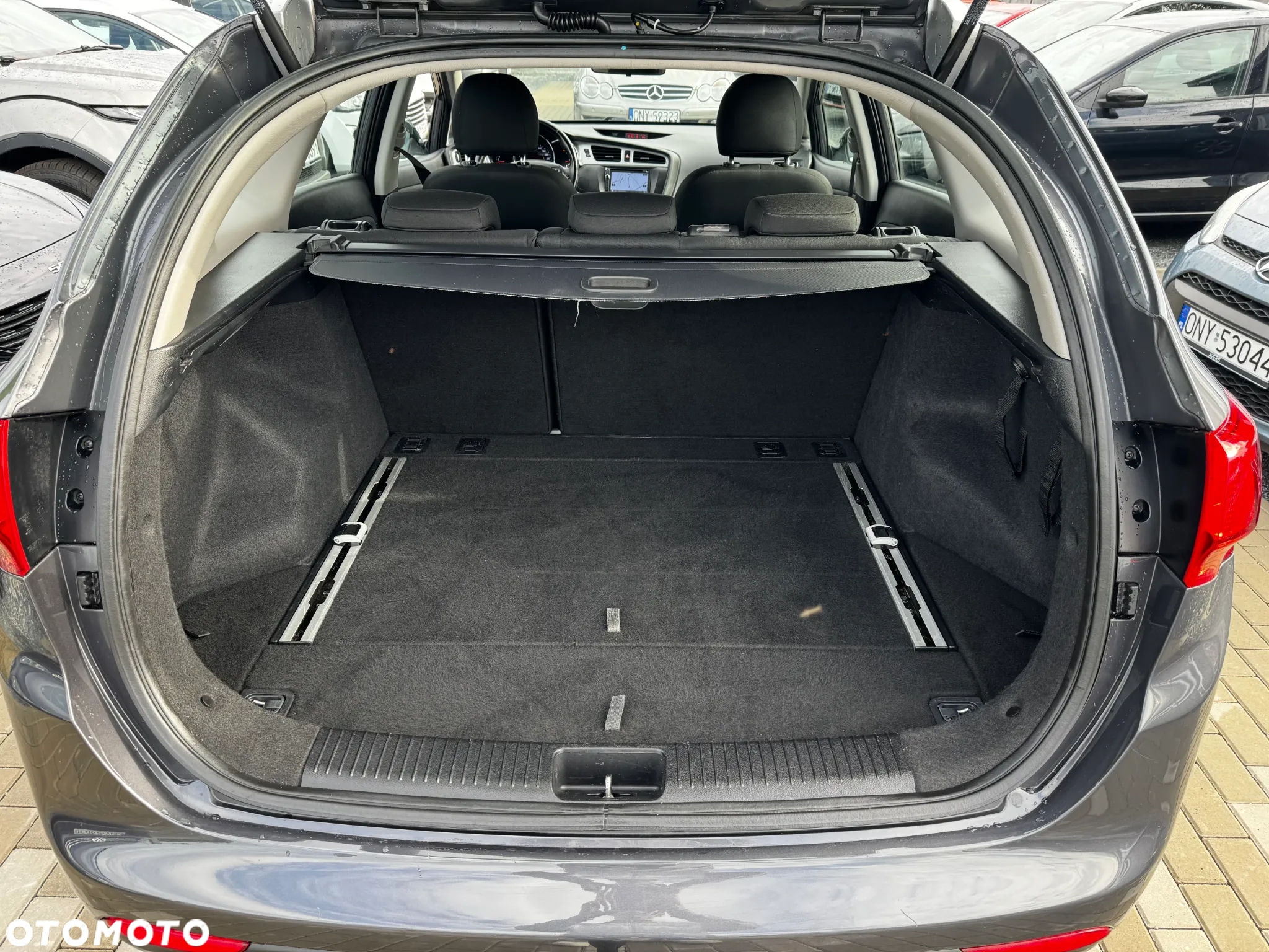 Kia Ceed Cee'd 1.6 GDI M - 10