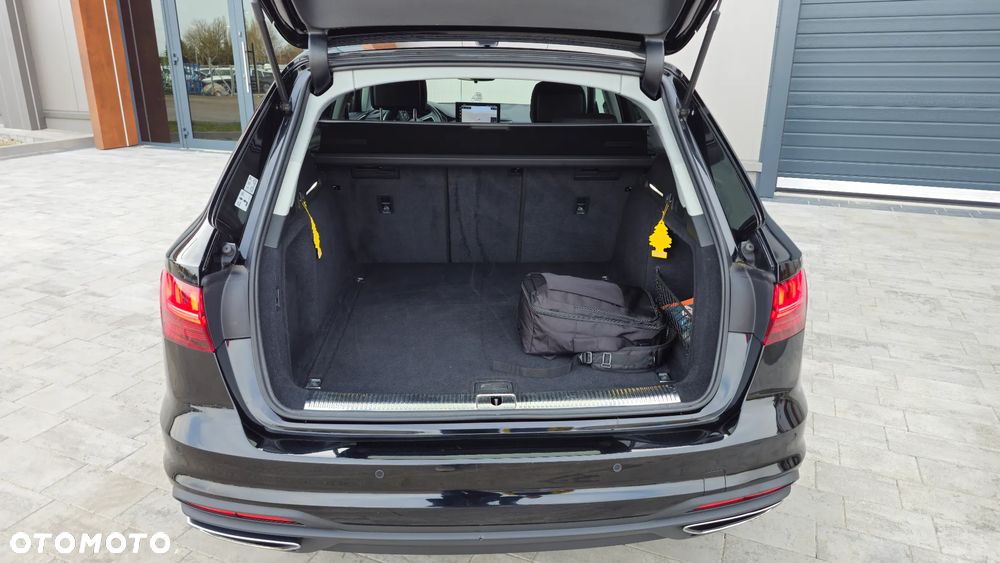 Audi A4 Avant 40 TDI Quattro S tronic - 8
