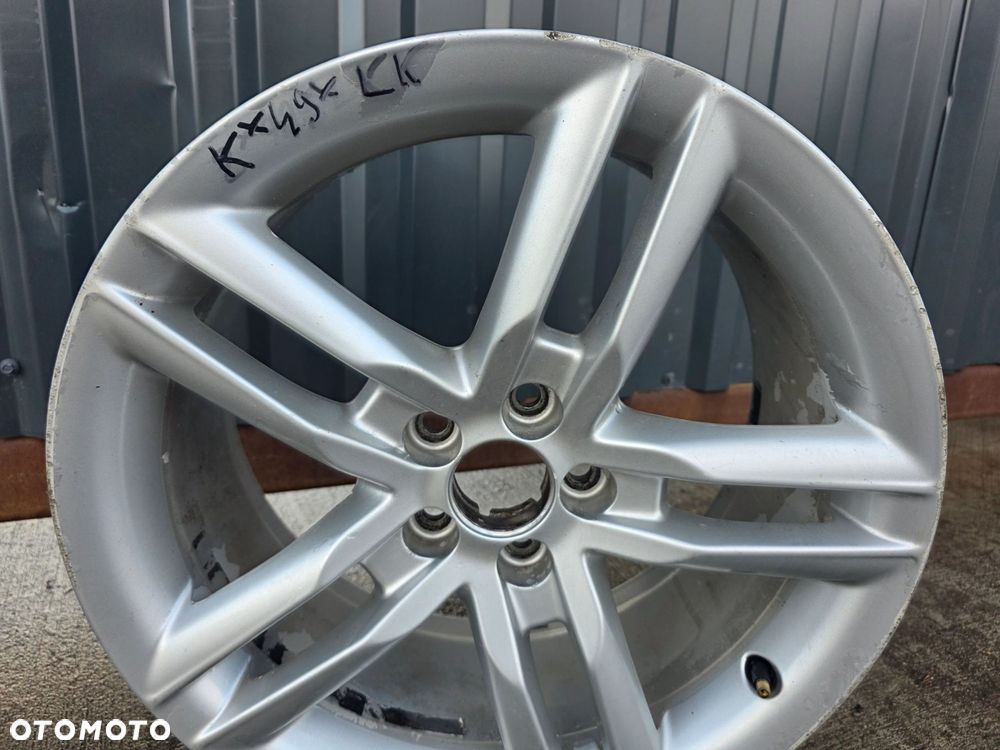FELGA ALUMNIOWA VW SKODA SEAT AUDI A1 5X100 7.5J R17 ET36 8X0601025K K*49* - 5