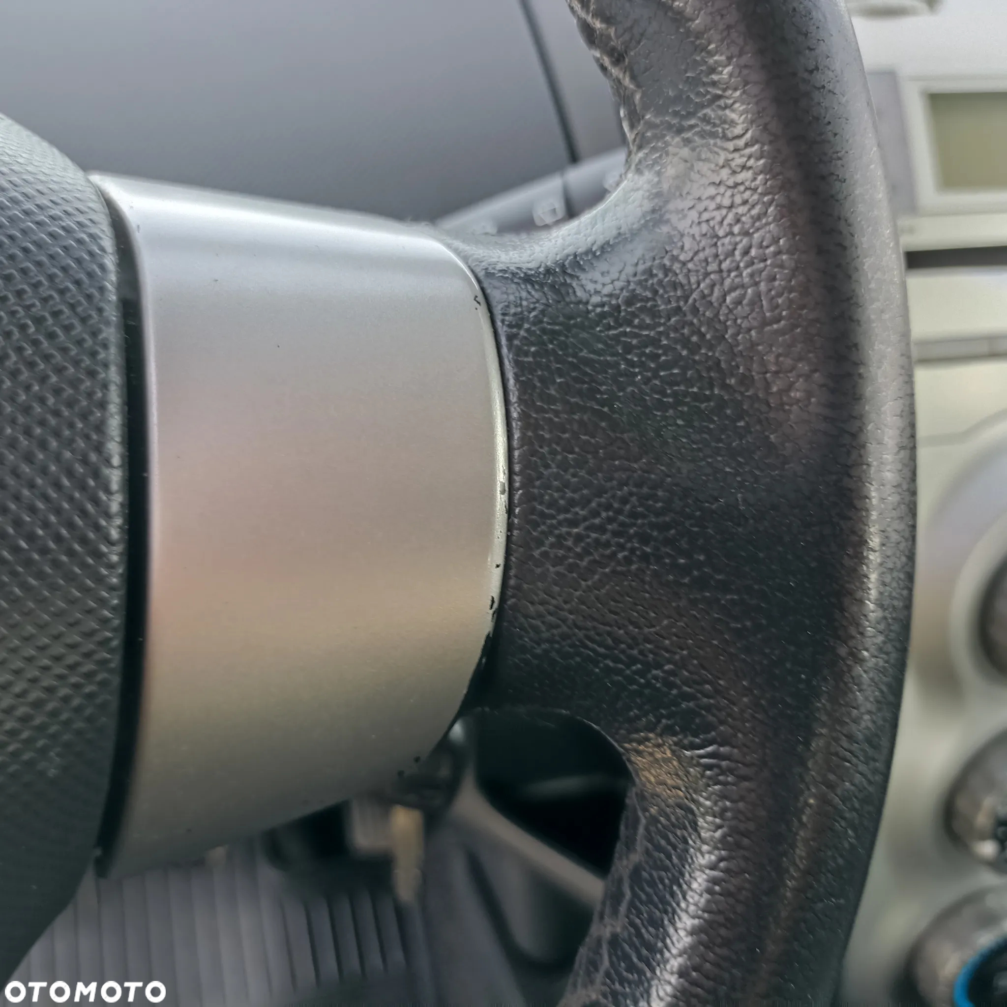 Toyota Yaris 1.3 Prestige - 13