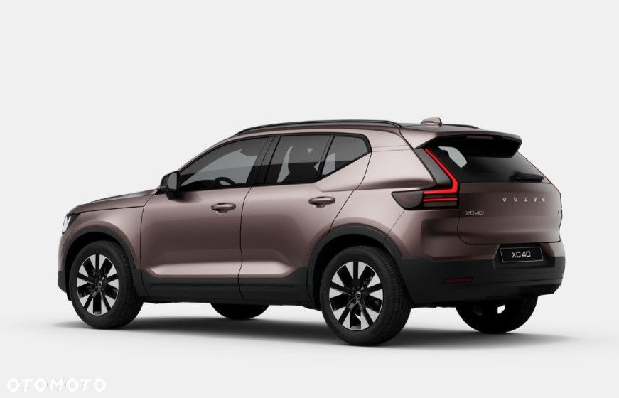 Volvo XC 40 B3 Plus Dark - 9