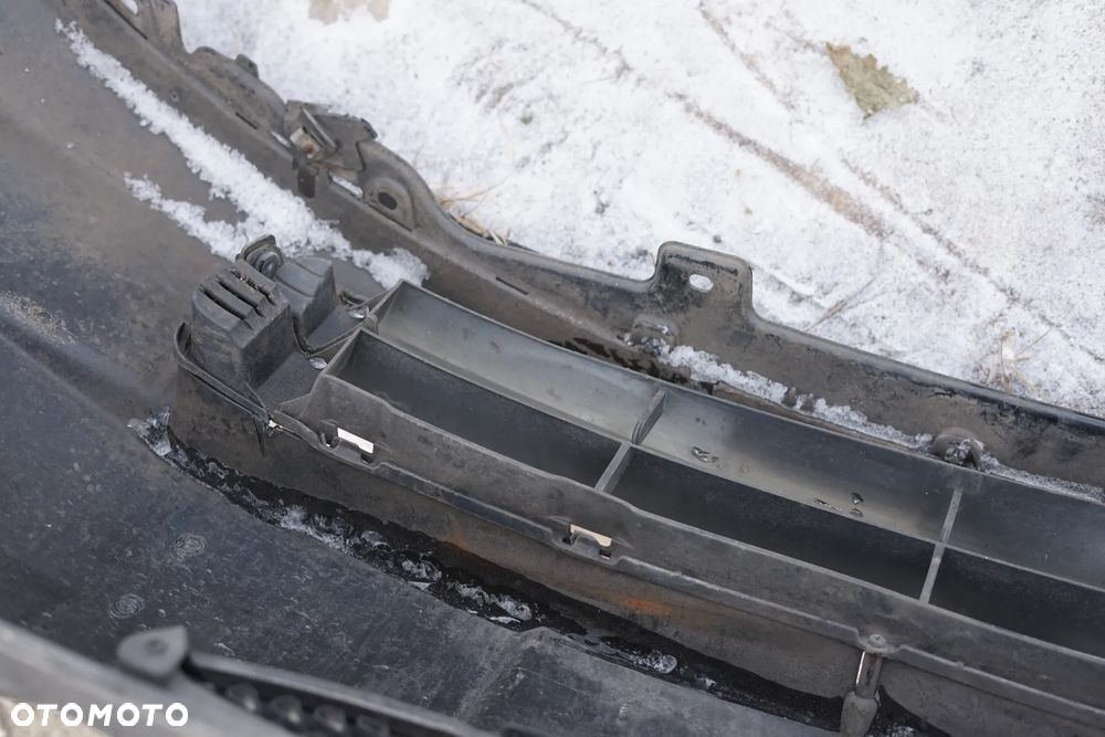 Zderzak przód przedni Honda Jazz II B92P - 9