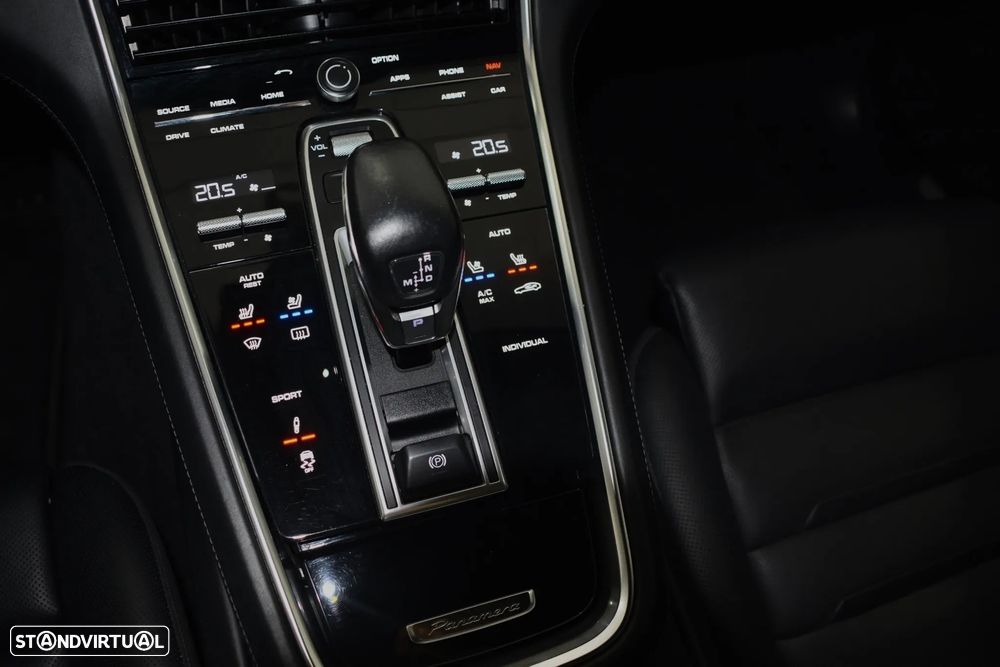 Porsche Panamera 4 S - 60