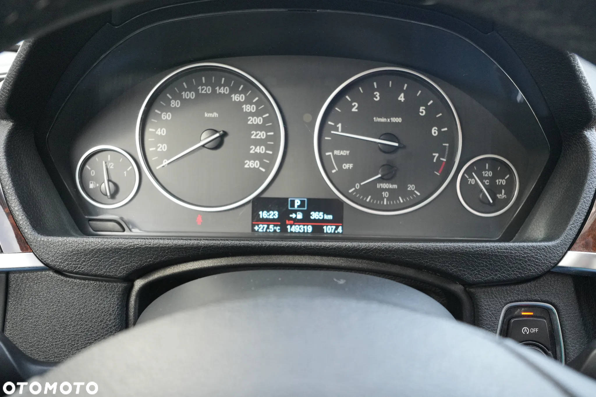 BMW Seria 3 320i Luxury Line - 23