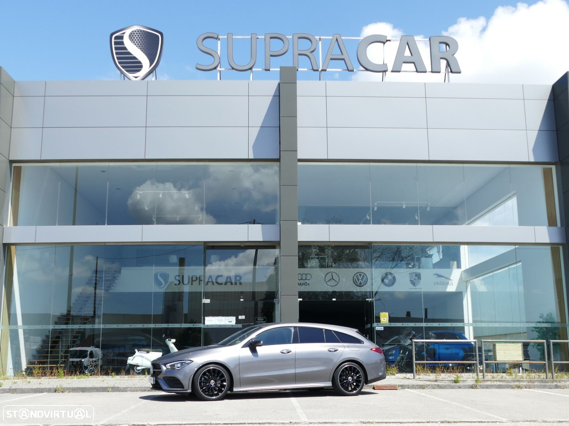 Mercedes-Benz CLA 200 Shooting Brake AMG Line Aut. - 23