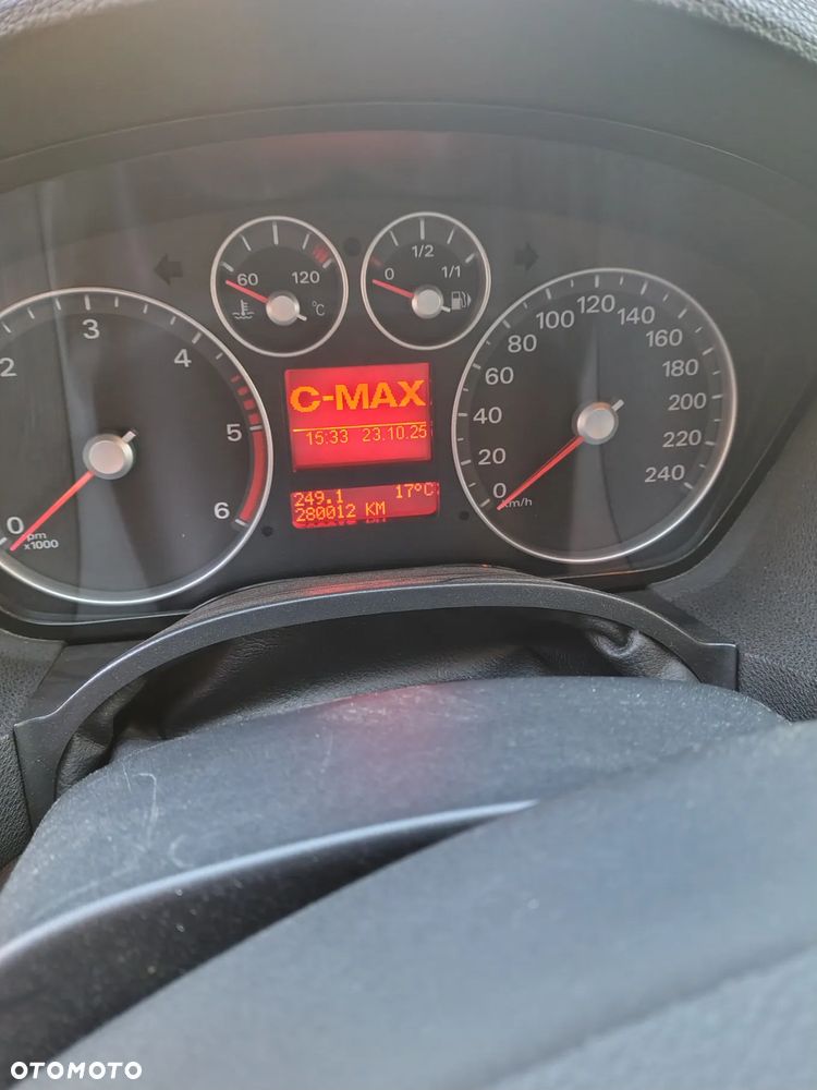 Ford C-MAX - 13