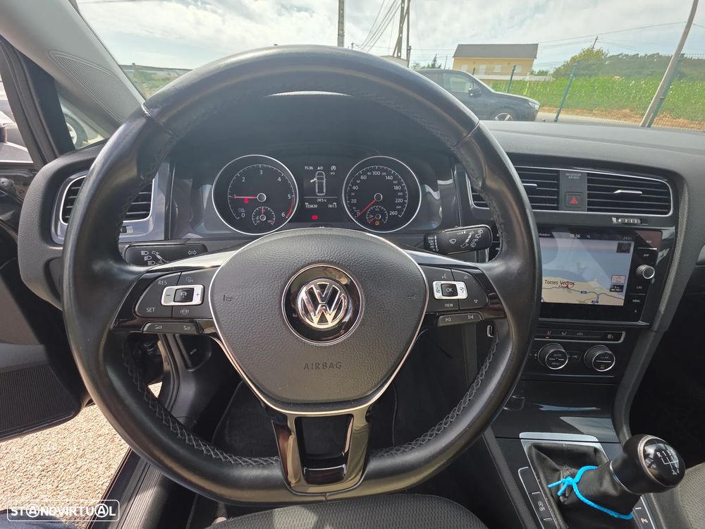 VW Golf Variant 1.6 TDi Confortline - 12