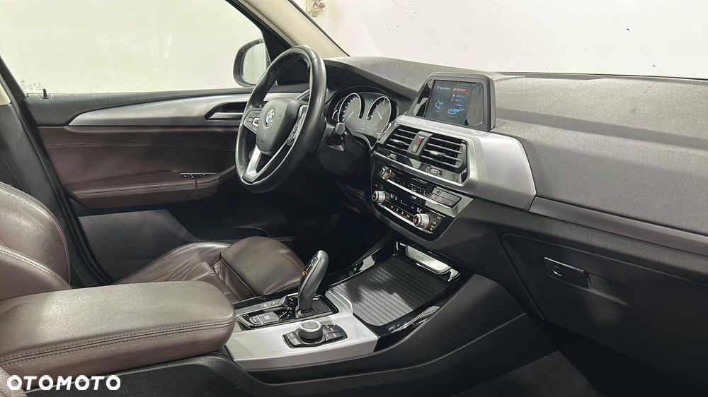 BMW X3 xDrive20d - 15