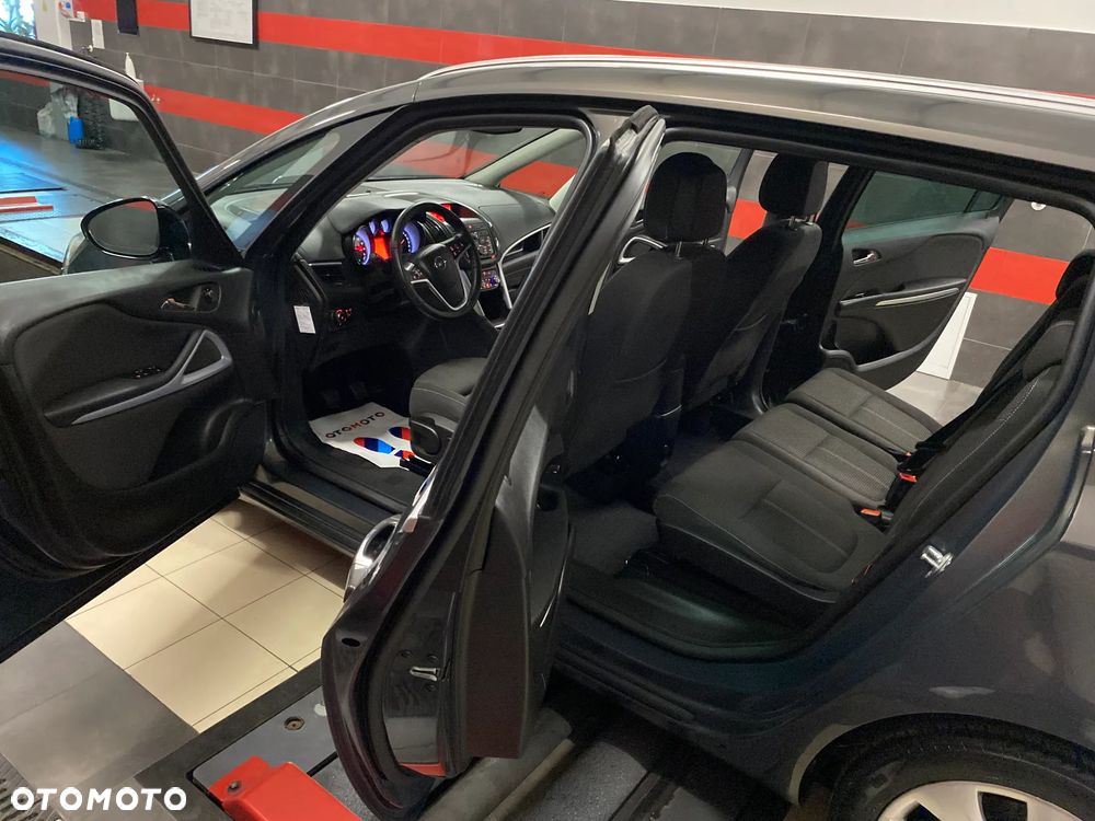 Opel Zafira Tourer 1.4 Turbo Active - 14