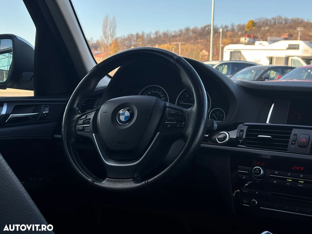 BMW X3 xDrive20d AT xLine - 12