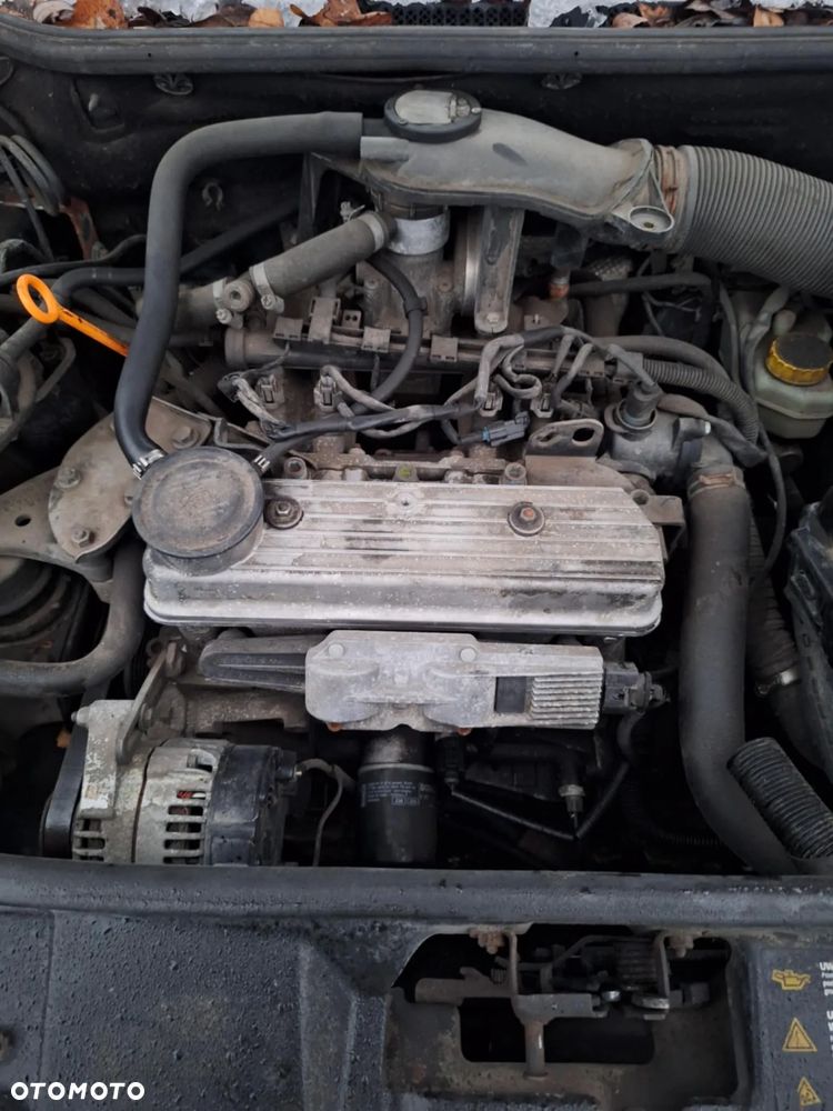 SILNIK SKODA FABIA 1.4 MPI AZT GWARANCJA - 2