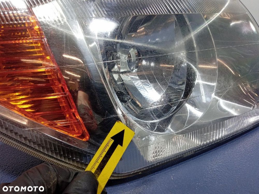 MITSUBISHI PAJERO PININ 98- REFLEKTOR PRAWY LAMPA H4 EU - 6