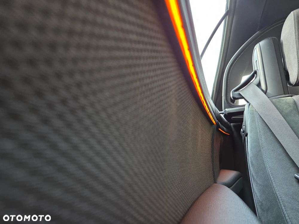 BMW Seria 3 320d DPF Cabrio M Sport Edition - 31