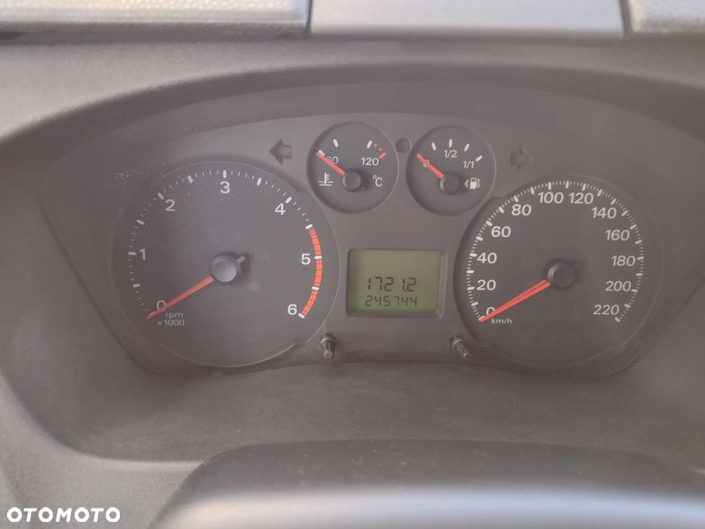 Ford Transit - 6