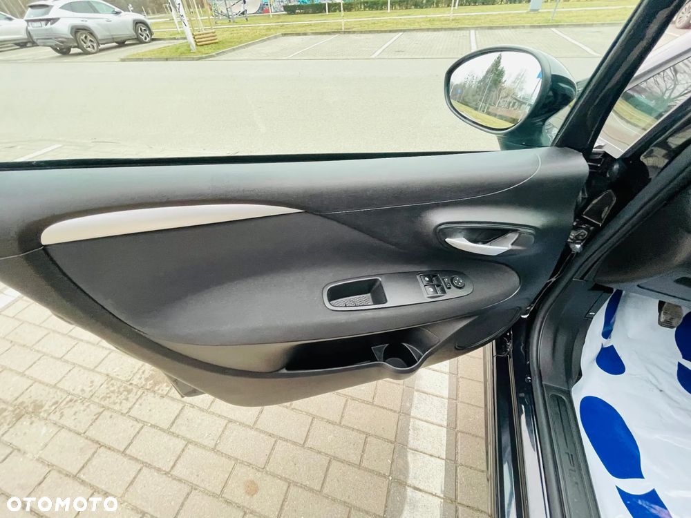 Fiat Punto Evo 1.4 8V Start&Stopp Young II - 17