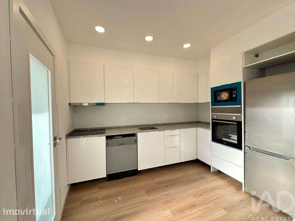 Apartamento T2 em Faro de 94 m2 - Grande imagem: 4/16