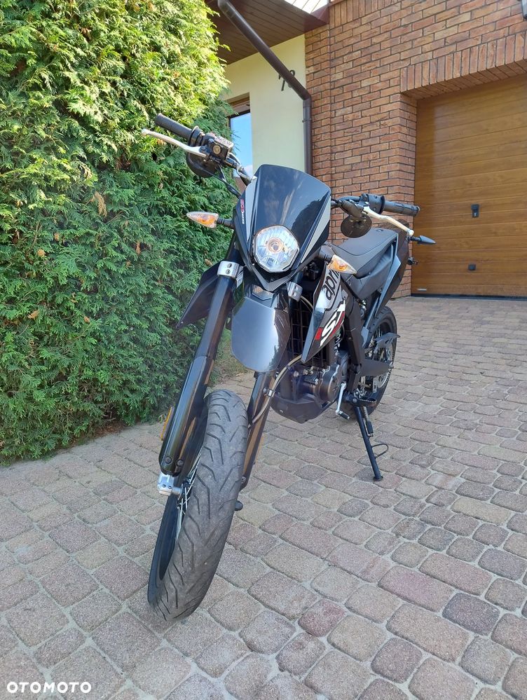 Aprilia SX - 5