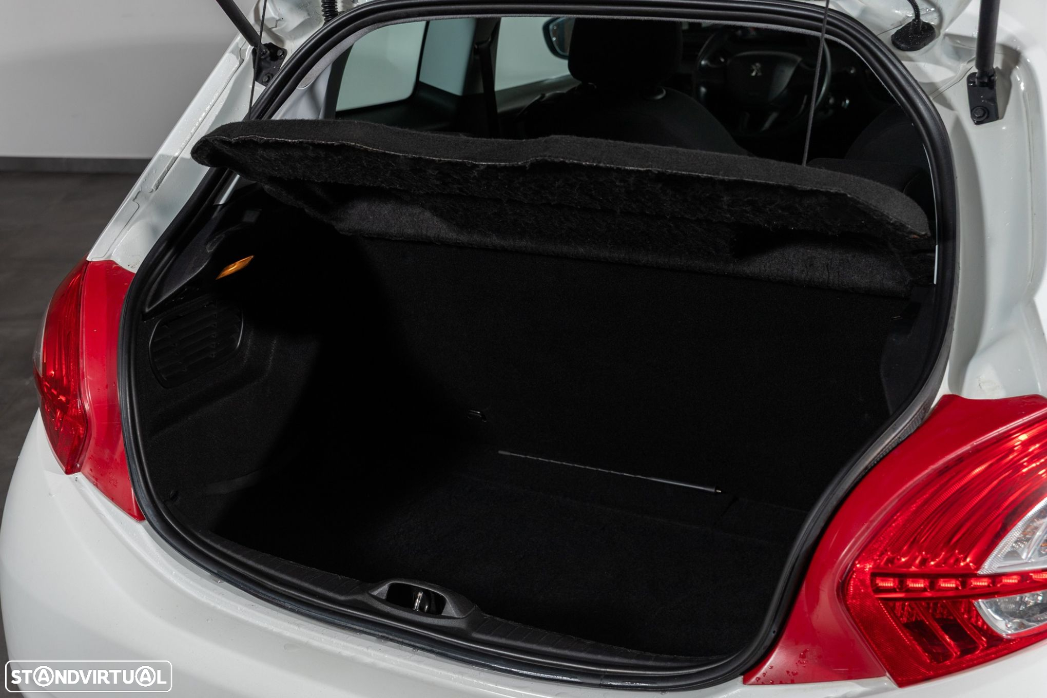 Peugeot 208 1.0 VTi Access - 20